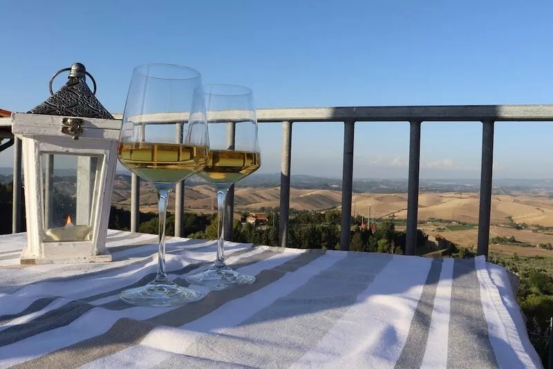 Quiet stay in Tuscany, House Independent. Two terraces with panoramic views