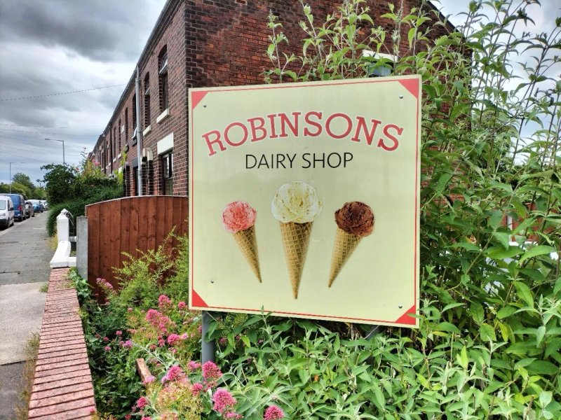 Robinsons The Dairy Shop