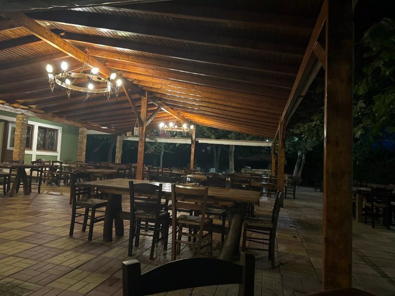 Taverna Kantri