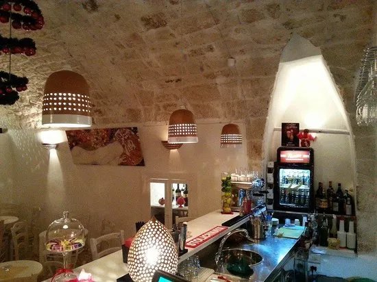 Chapeau Lounge Bar