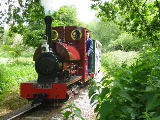 Hampton & Kempton Waterworks Railway