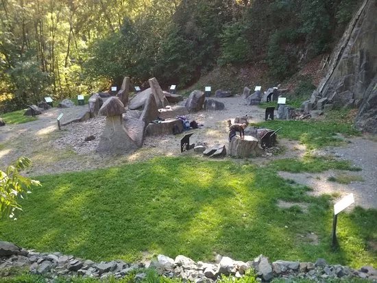 Pod Klokoty Geological Exhibition