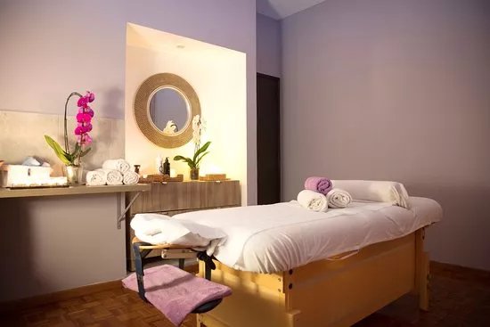 The Body Moments Centre