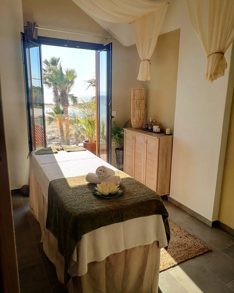 Summer Massage 4 U