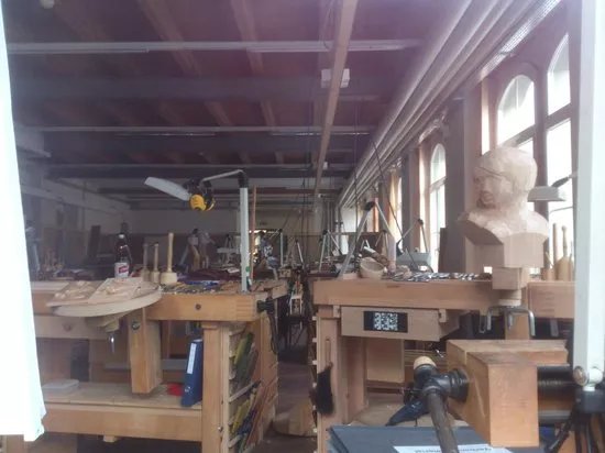 Schweizer Holzbilderhauerei Museum