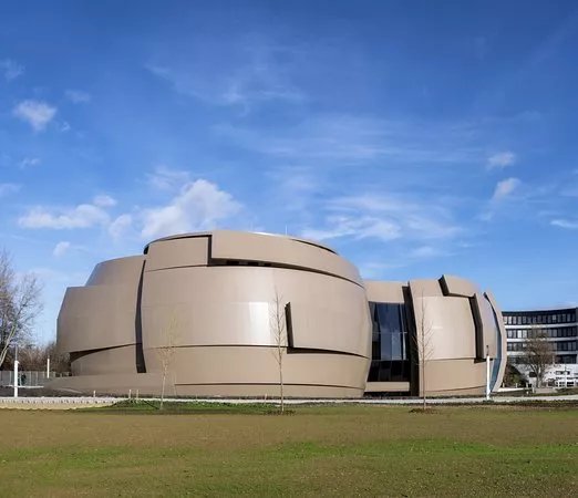 ESO Supernova Planetarium & Visitor Centre
