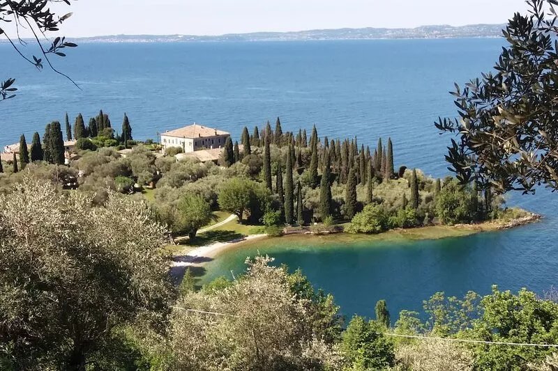 Simone and Simona relaxing apartments on Lake Garda
