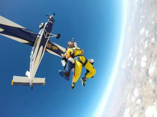 Skydive Lillo