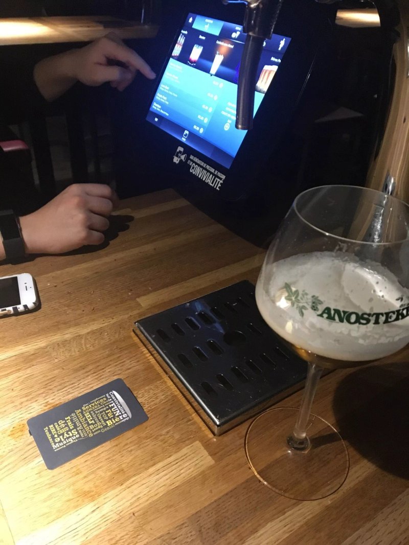 Au Fut Et A Mesure