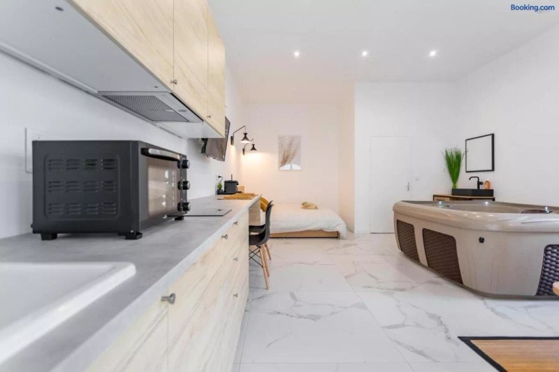 Loft Love Room Jacuzzi Privatif Marseille