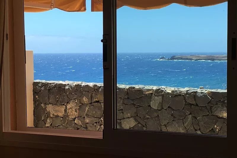quiet apartment with a dream terracce, swimming pool, near the beach
