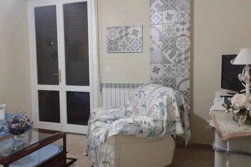 Viareggio spacious and well-priced apartment