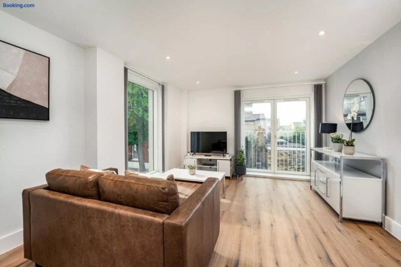 Citystay - Dutch's Corner