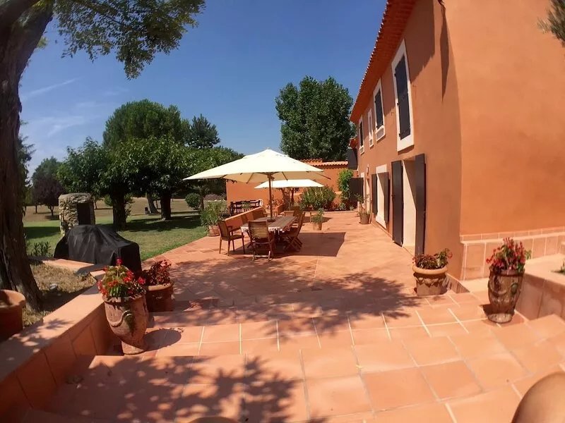 Private vacation home Luberon sud 8 pers swimming pool 15m on 4 ha  so peacefull