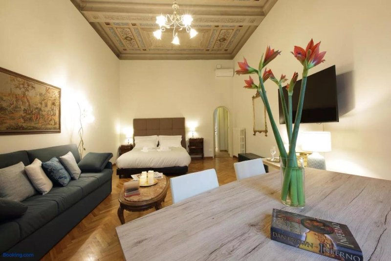 Corsini Tintori Guest House