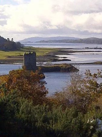 Kathleen Cameron, Scottish Tourist Guide