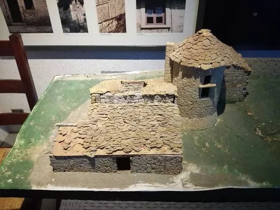 Musee de la Lauze