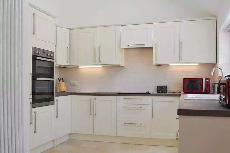 4 bedroom accommodation in Ashperton, near Ledbury