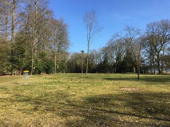 Mindesten Over Poul Langballe