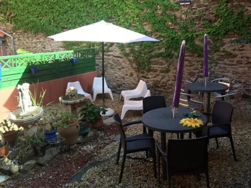APARTMENT IN THE CENTER OF COLLIOURE, WIFI, AIR CONDITIONING AND PATIO