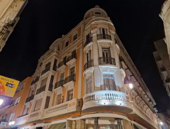 46 Calle San Fernando Building