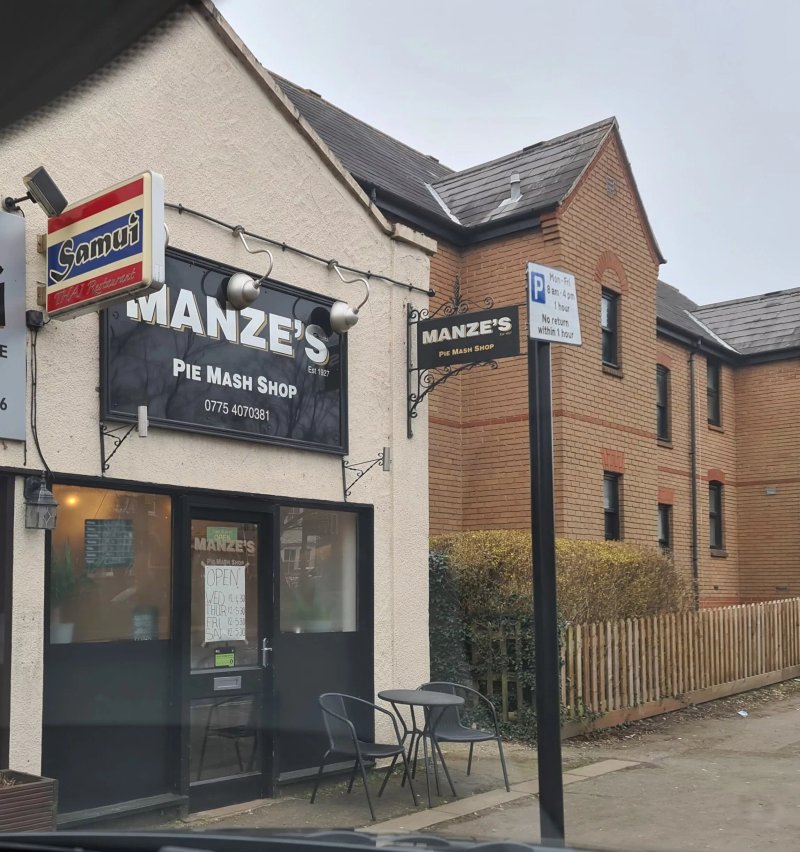 Kelly's Traditional Pie Mash Shop