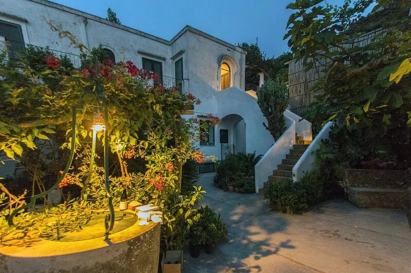 Villa Rosella- Winery Fenicia Staircase
