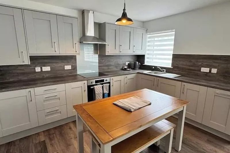 0/1 Inchmoan Apartment