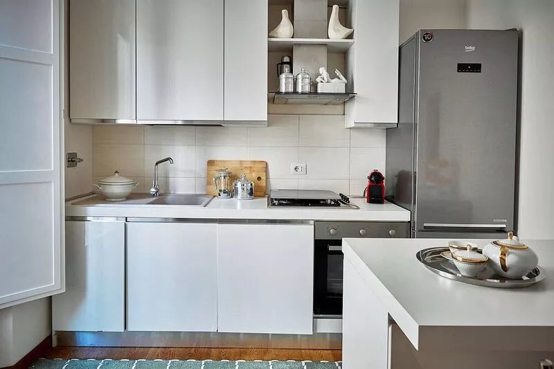 Spacious house with a view of the rooftops Baroque Rome a stone's throw from