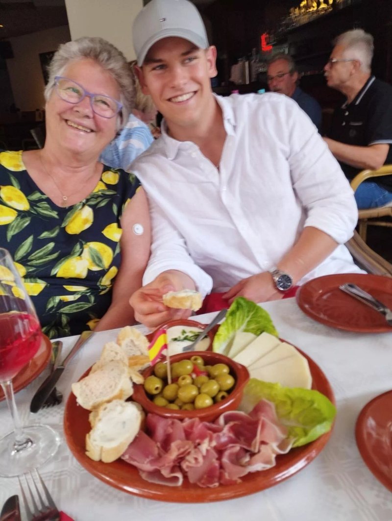 Tapas Y Vino