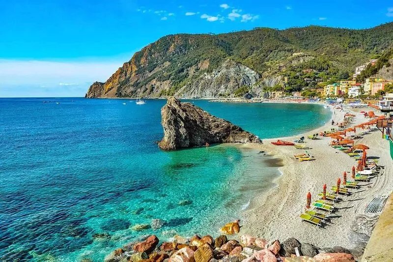 BELVEDERE Apt 10 Pax, Wi-Fi, BBQ, A/C, Jacuzzi with sea view, near Cinque Terre