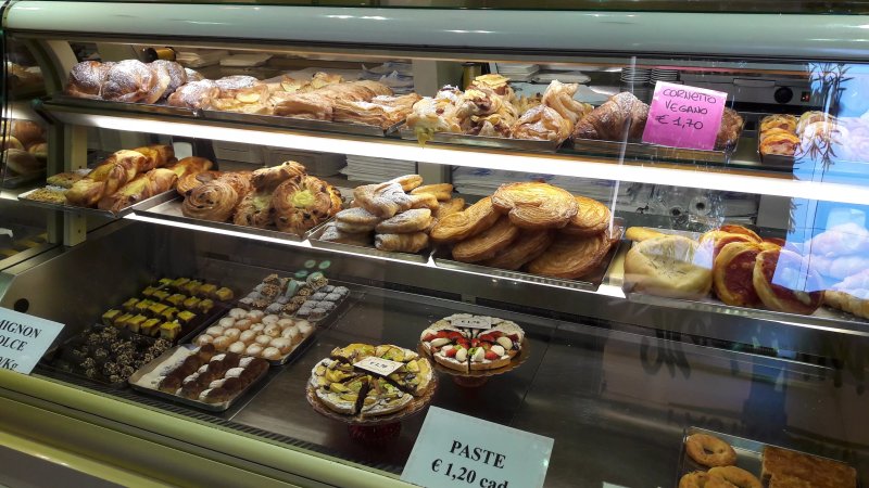 Pasticceria Modernissima Di Tiraforti Giovanni E C. SNC