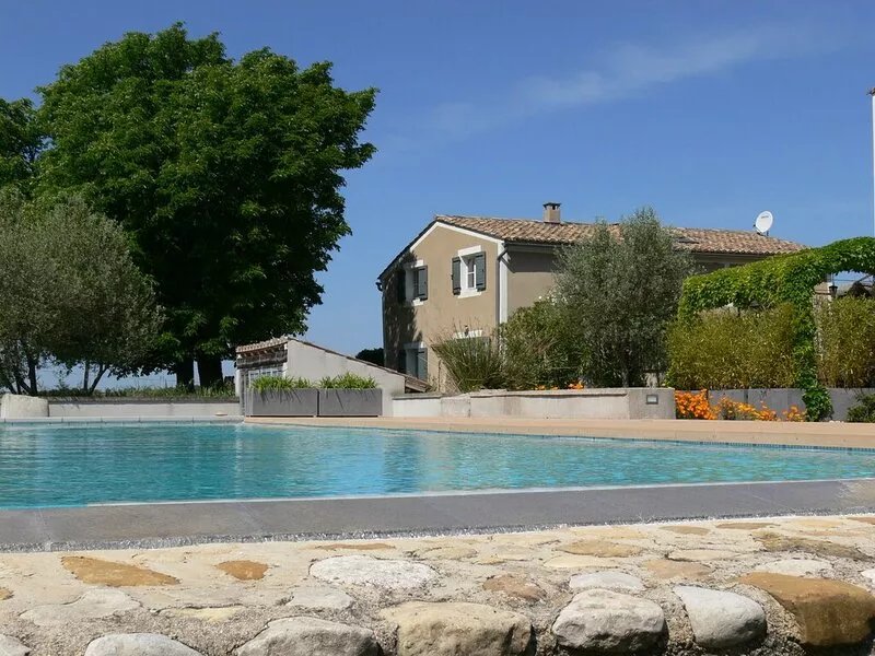 Les Marronniers, villa with pool on working vineyard in Drome Provençale