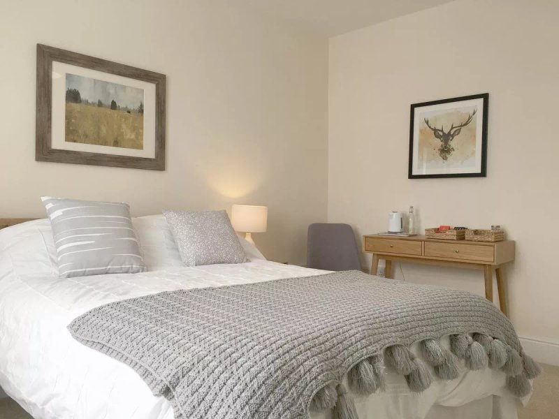 Bristol Airport Guesthouse