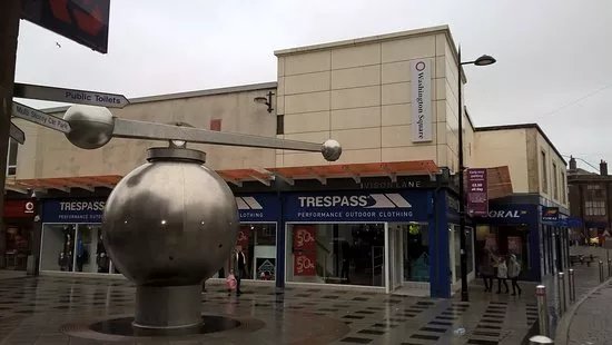 Washington Square Shopping Centre