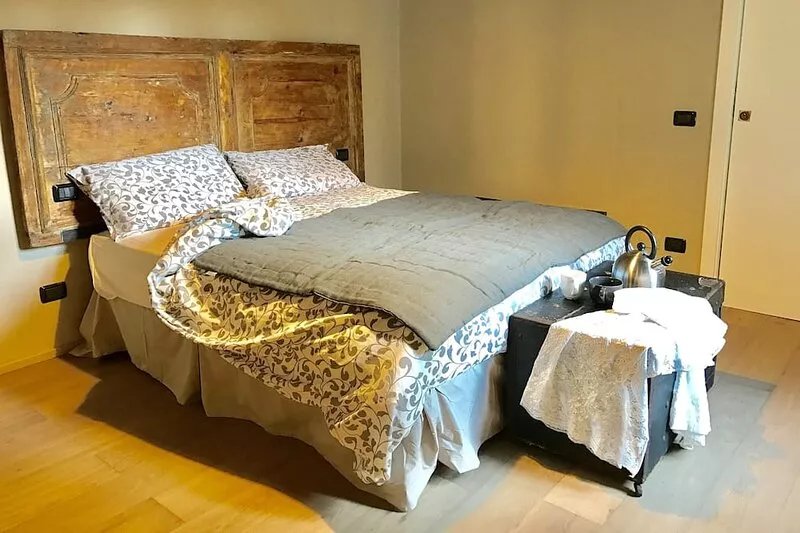 newly renovated amazing apt close to DUOMO, WI-FI, A / C