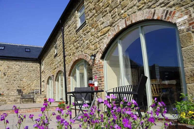 Bowes Barn 4 Star near Beamish, Newcastle & Durham - Sleeps 3 -  Dogs Welcome