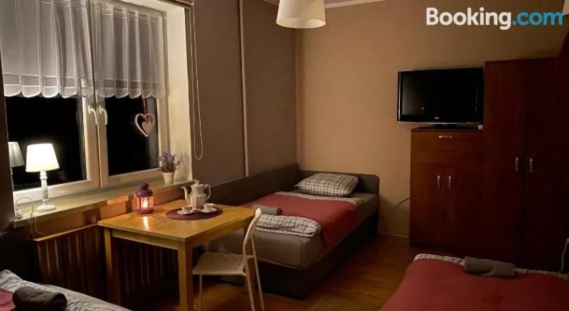 ES Rooms