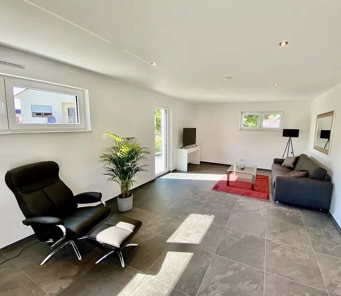 Vis-Ahr-Vis Country Apartment 6