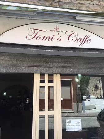 Tomi's Bar