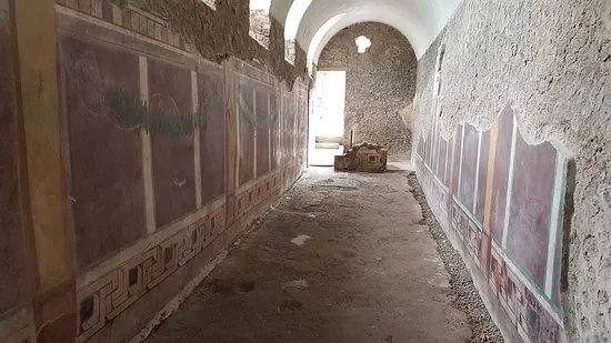 House of the Cryptoporticus