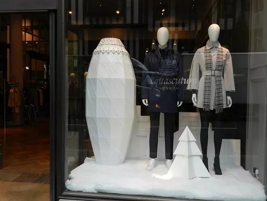 Aquascutum