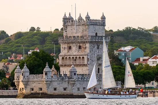 Halcyon I - Historical Lisbon Boat Tours