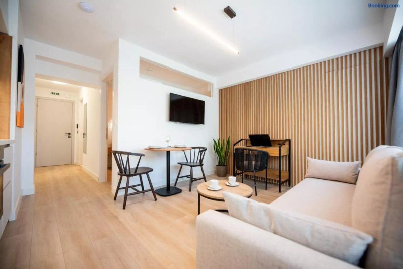 LASARI Comfort Living