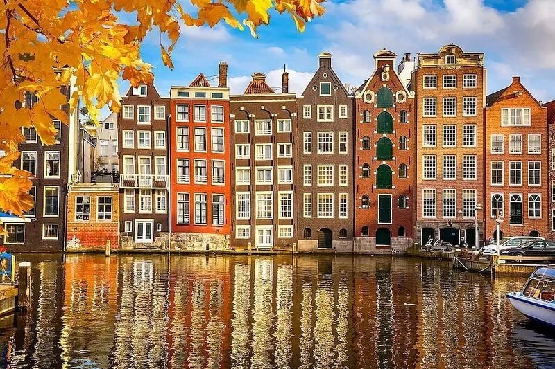 Authentic apartment in old farmhouse near Amsterdam