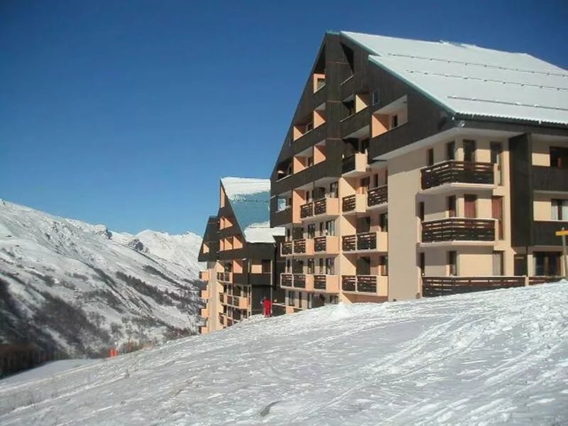 Charming new appt 4p. Les Ménuires at the foot of the slopes, mountain views