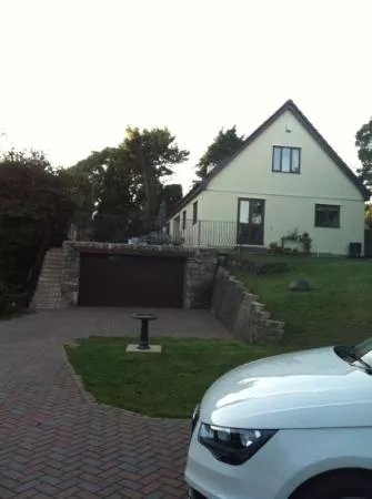 Treloar House