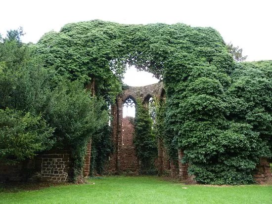 Ruines Sint-Jan de Doperkerk