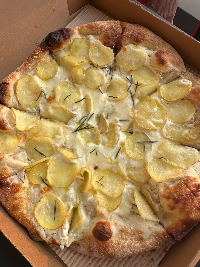 Penelope’S Pizza