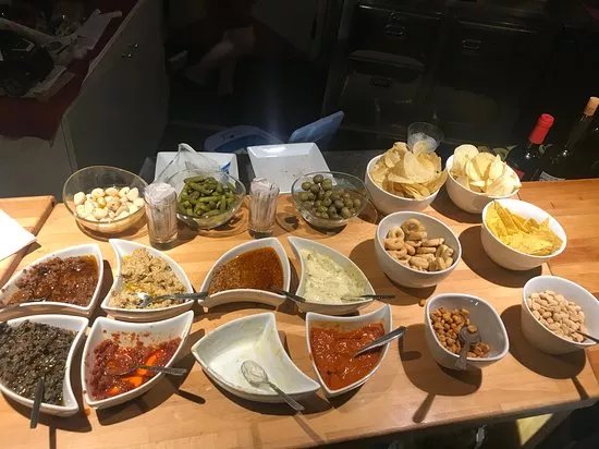 Maciste Wine Bar